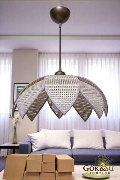 Rattan Desenli Lotus Tasarım Sarkıt Avize Naturel Renk