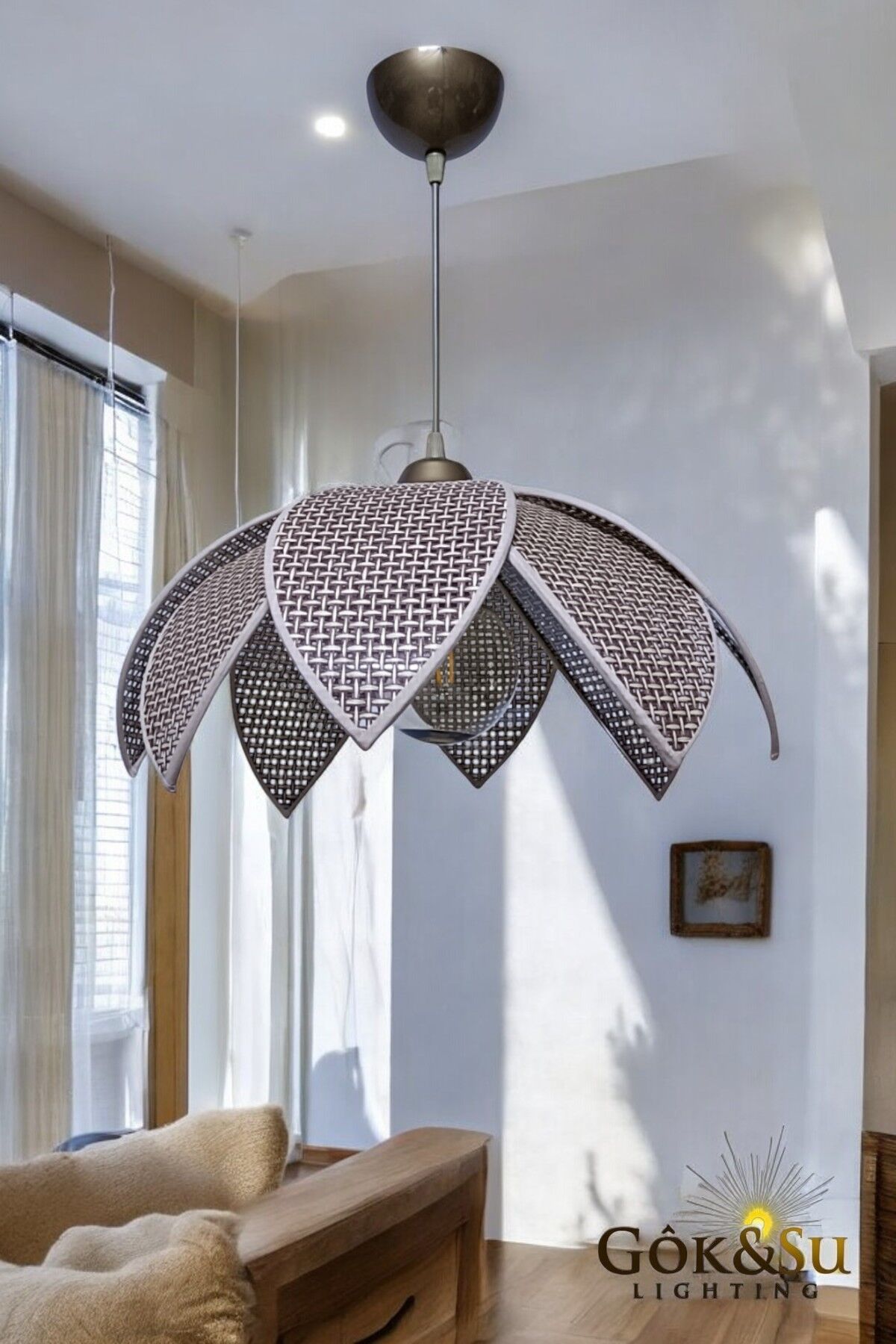 Rattan Desenli Lotus Tasarım Sarkıt Avize Kahverengi