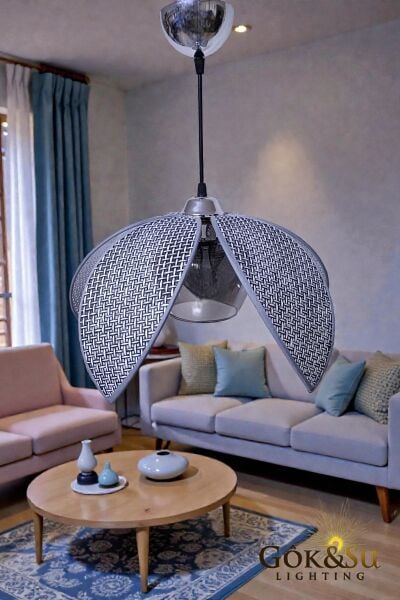 Rattan Yaprak Model Siyah Renk Camlı